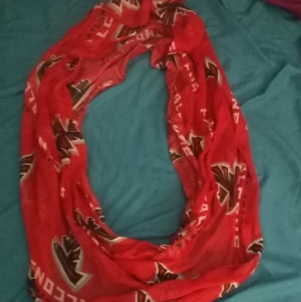 Little Earth Productions Red Sheer Infinity Scarf With NFL Falcons Logo Print